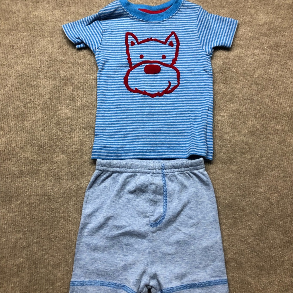 Carters 2 piece Pajama set Size 18 months.